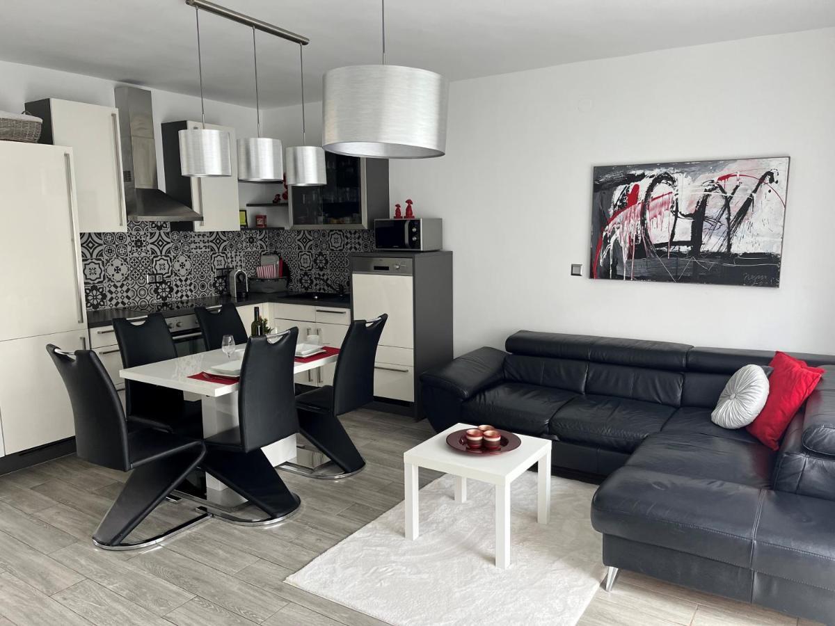 Szoloskert 8 Fos Sopron